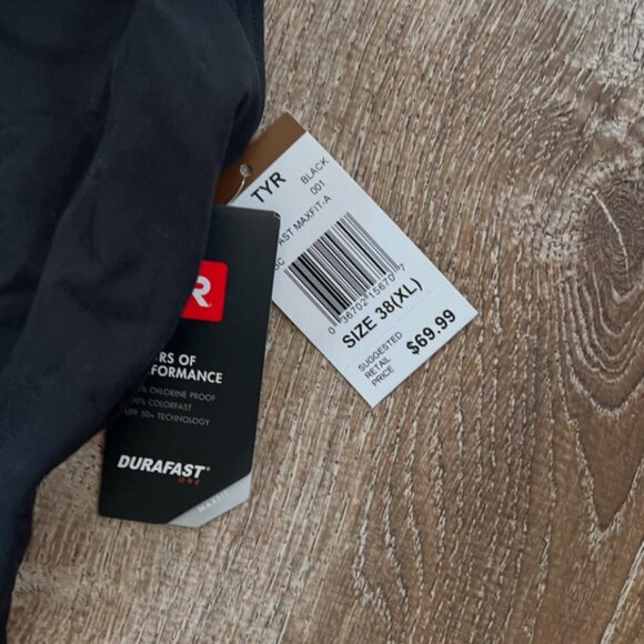 Durafast Solid Maxfit One Piece Swimsuit. Black Size 38 (XL) - Picture 2 of 3